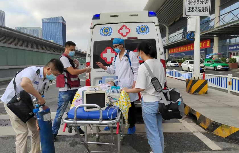 长阳救护车出租公司